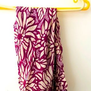 Burgundy floral lounge pants. Comfortable fit.
